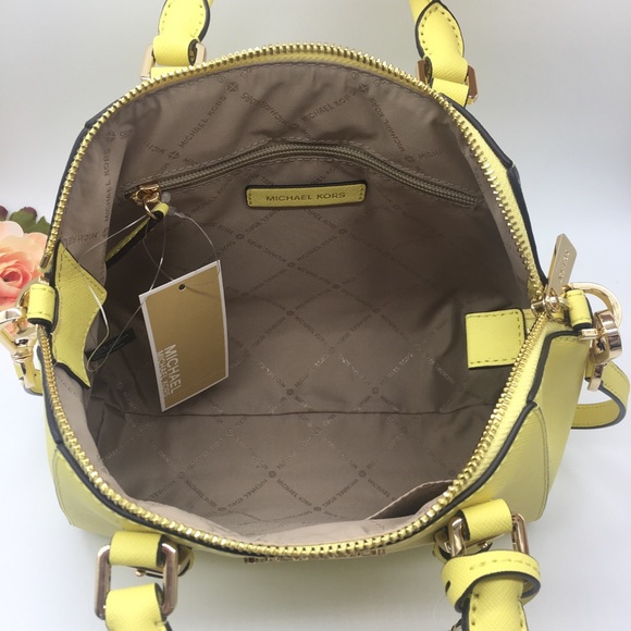 MICHAEL KORS CIARA MD MESSENGER & SM TZ COINPOUCH - Picture 7 of 8
